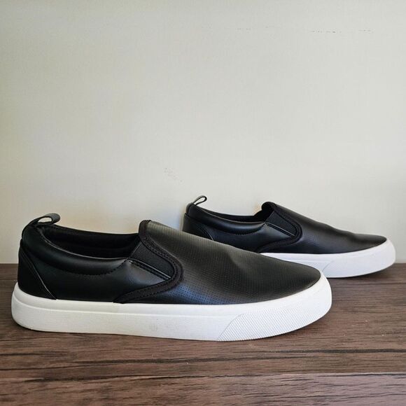 Maurices SuperCush Kate Slip On Sneaker Women's Size 8.5 - Picture 1 of 8
